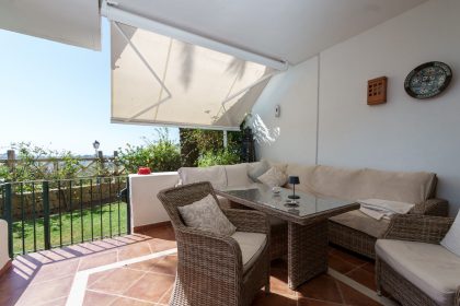 0a9f3495ce09d5dd0663ec958feb6827 - 18