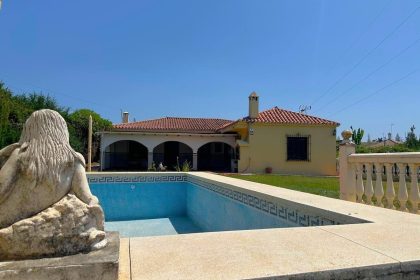 0ade56fb32f8d37afd4b8cdf97ad1845 - 1