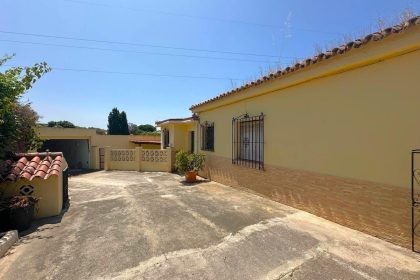 0ade56fb32f8d37afd4b8cdf97ad1845 - 11