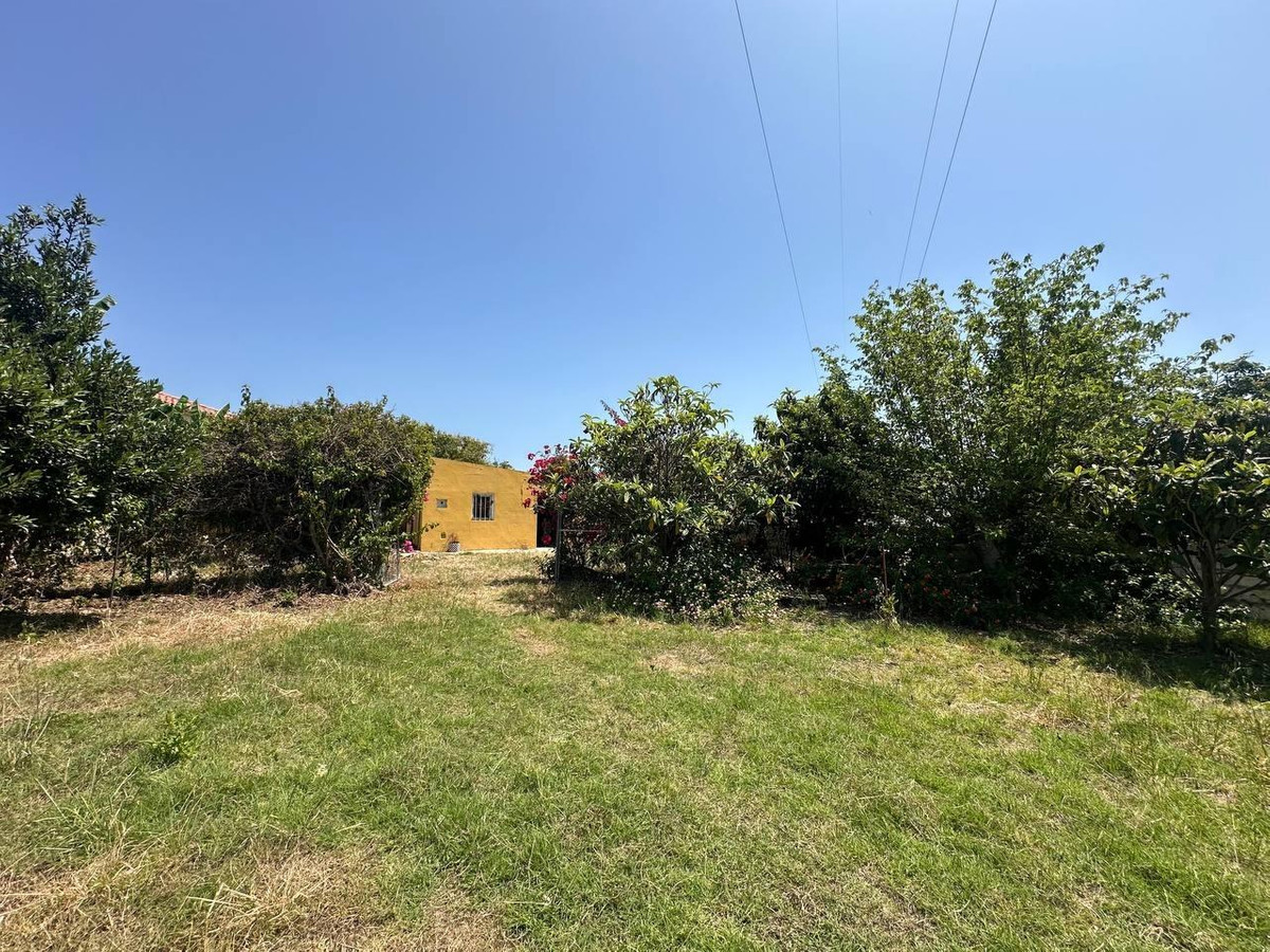 0ade56fb32f8d37afd4b8cdf97ad1845 - 14