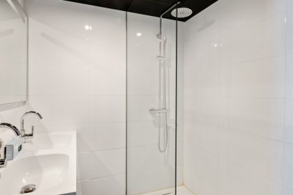 0b4c2100d1da5309b91eb863ba3a008b - 28