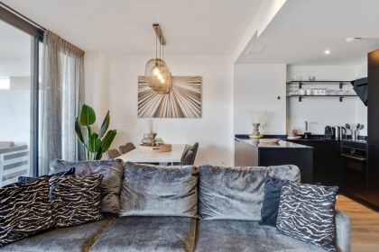 0b4c2100d1da5309b91eb863ba3a008b - 33