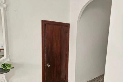 0b5a3ecc844e9e3161ef0c71519f483b - 5