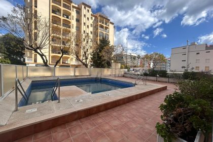 0b62611ab2ac938d66e06b9f83ae75d8 - 1