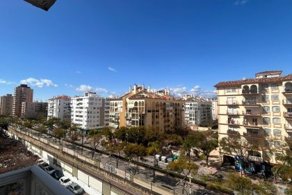 0b62611ab2ac938d66e06b9f83ae75d8 - 11