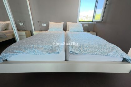 0b8069473633c4cf09c84558153671c8 - 12