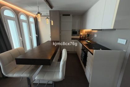 0b8069473633c4cf09c84558153671c8 - 6