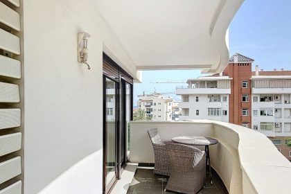 0b87c4b923b73e1df4d9eee6864097e9 - 10