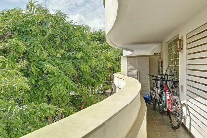 0b87c4b923b73e1df4d9eee6864097e9 - 12