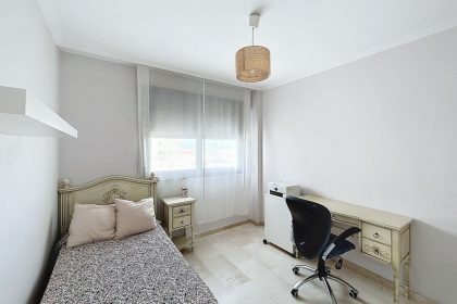 0b87c4b923b73e1df4d9eee6864097e9 - 26