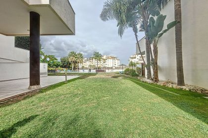 0b87c4b923b73e1df4d9eee6864097e9 - 35