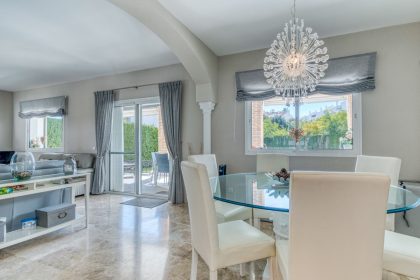 0bfb1e0e9c6c3f4278c385d0ac26151a - 15