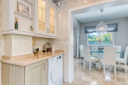 0bfb1e0e9c6c3f4278c385d0ac26151a - 18