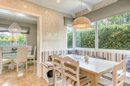 0bfb1e0e9c6c3f4278c385d0ac26151a - 19