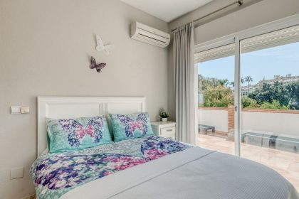 0bfb1e0e9c6c3f4278c385d0ac26151a - 23