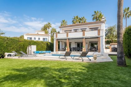 0bfb1e0e9c6c3f4278c385d0ac26151a - 32