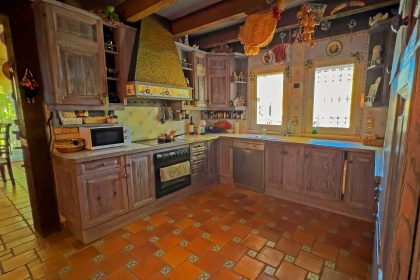 0c0cb09a8ba1dd62bd25bcf737ea2cf8 - 12