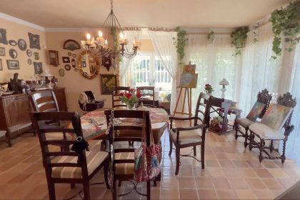 0c0cb09a8ba1dd62bd25bcf737ea2cf8 - 14