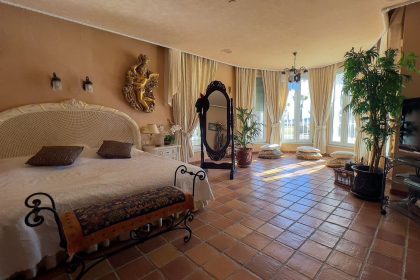 0c0cb09a8ba1dd62bd25bcf737ea2cf8 - 15