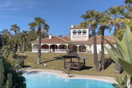 0c0cb09a8ba1dd62bd25bcf737ea2cf8 - 2