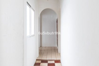 0c473481da1db1be5846a5cd7d6abd7e - 28