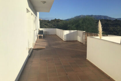 0c6ca4fdb859226370eaa693e6c134a4 - 13