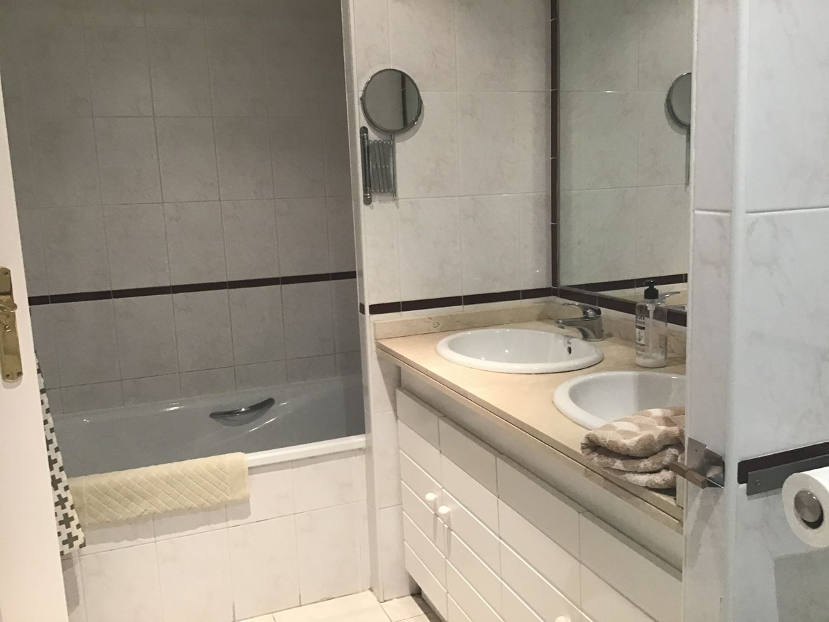 0c6ca4fdb859226370eaa693e6c134a4 - 4