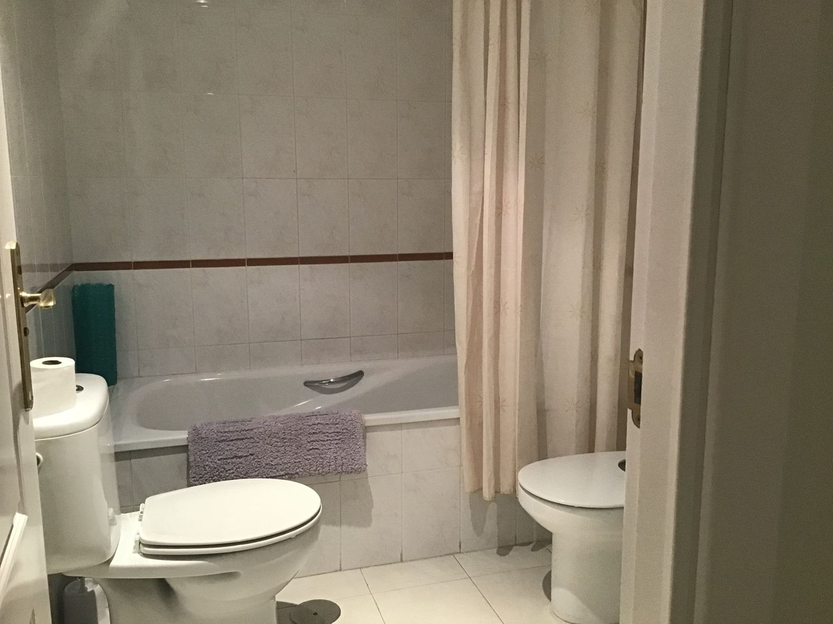 0c6ca4fdb859226370eaa693e6c134a4 - 7