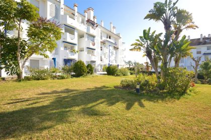 0cb828f193ffe21f8b63578df7b97ee5 - 13