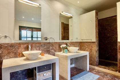 0d685639b4a4c3f2fa0cf8b95c65f2c7 - 21