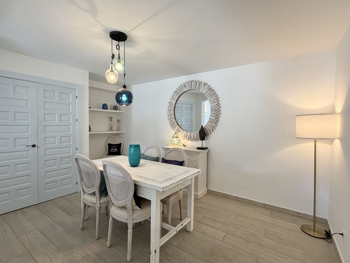 0d9b154cbb7f9ec7250be6987401e175 - 10