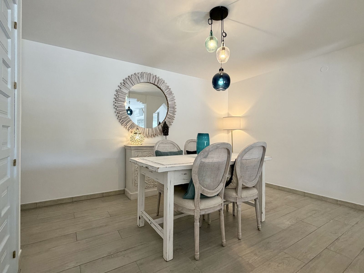 0d9b154cbb7f9ec7250be6987401e175 - 11