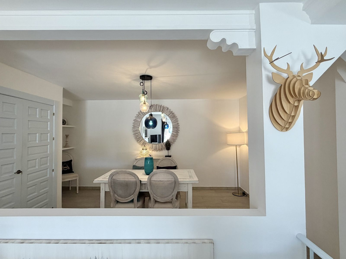 0d9b154cbb7f9ec7250be6987401e175 - 14