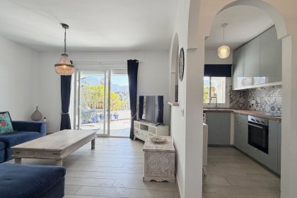 0d9b154cbb7f9ec7250be6987401e175 - 16