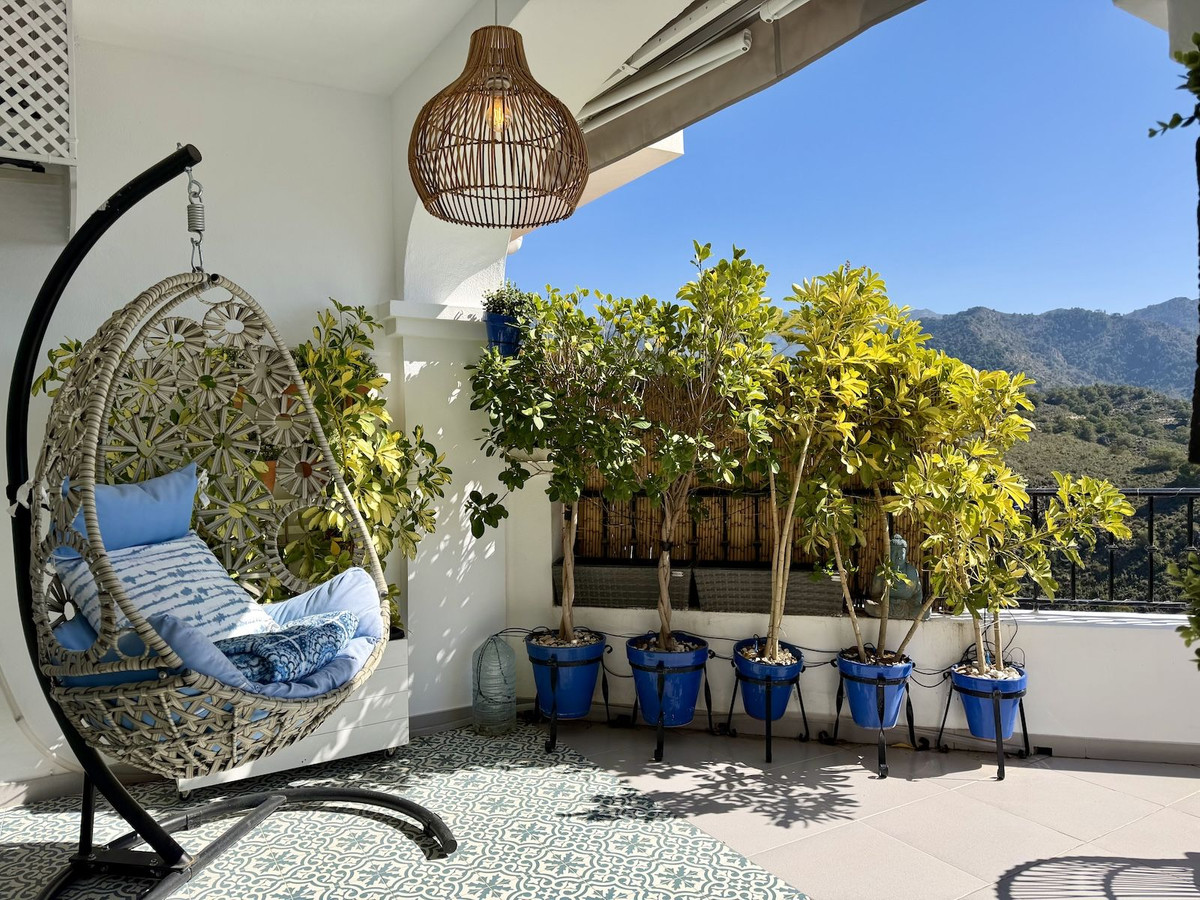 0d9b154cbb7f9ec7250be6987401e175 - 20