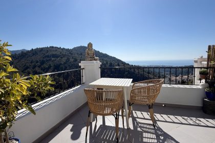 0d9b154cbb7f9ec7250be6987401e175 - 21