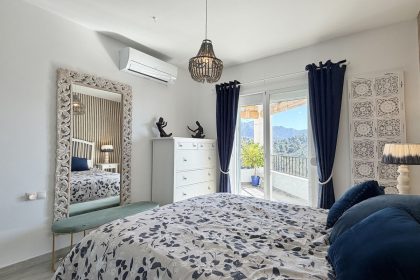 0d9b154cbb7f9ec7250be6987401e175 - 23