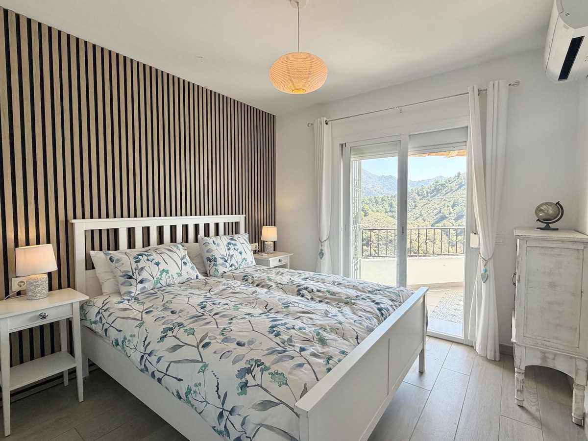 0d9b154cbb7f9ec7250be6987401e175 - 29