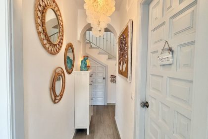 0d9b154cbb7f9ec7250be6987401e175 - 32