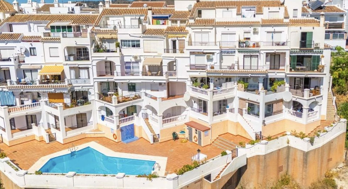 0d9b154cbb7f9ec7250be6987401e175 - 41