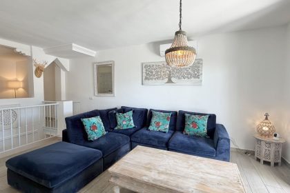 0d9b154cbb7f9ec7250be6987401e175 - 8