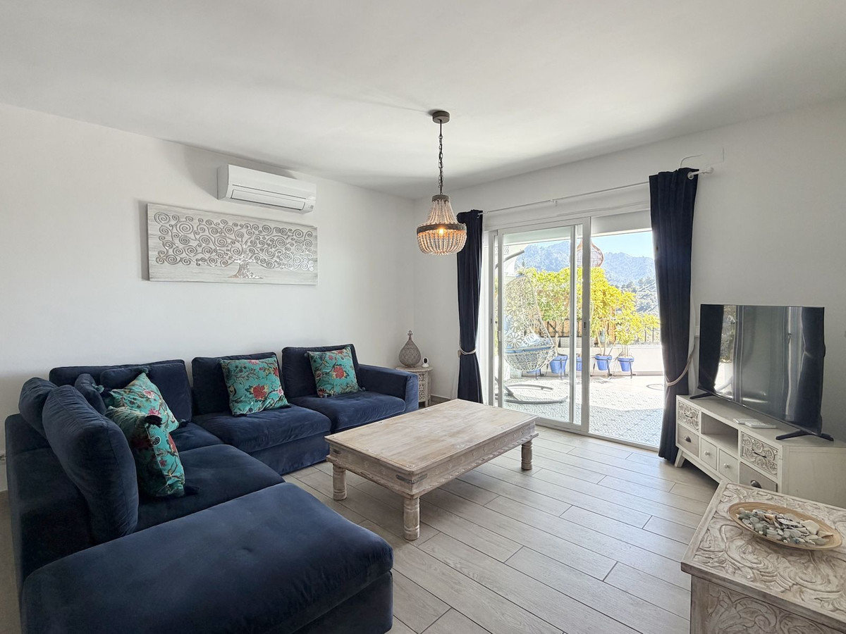 0d9b154cbb7f9ec7250be6987401e175 - 9