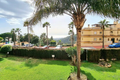 0df604c92865edfed3635f2b77633b5d - 4