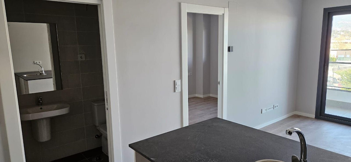 0e847e7eb73fbdab41fb97f04cea046c - 11