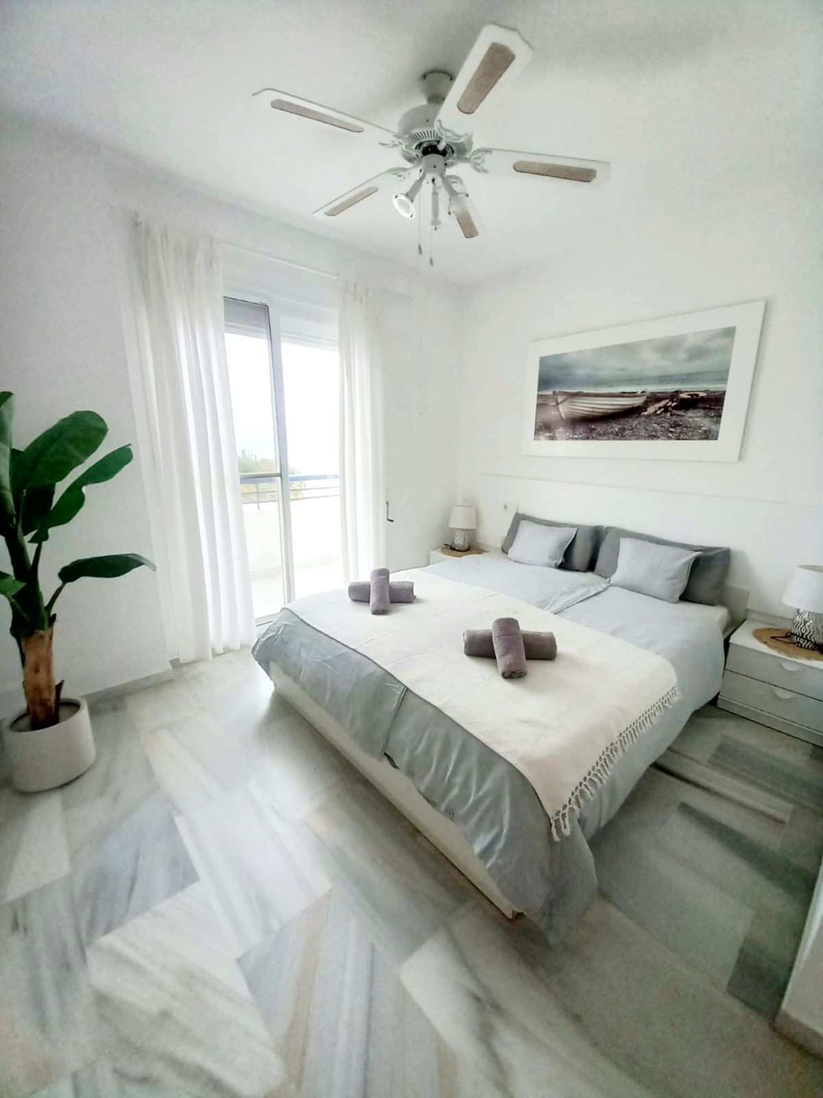 0ea2f0e4e6ab3a4a5132e57d96587fc7 - 15