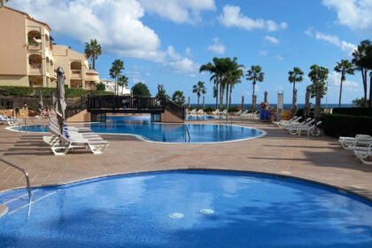 0ea2f0e4e6ab3a4a5132e57d96587fc7 - 2