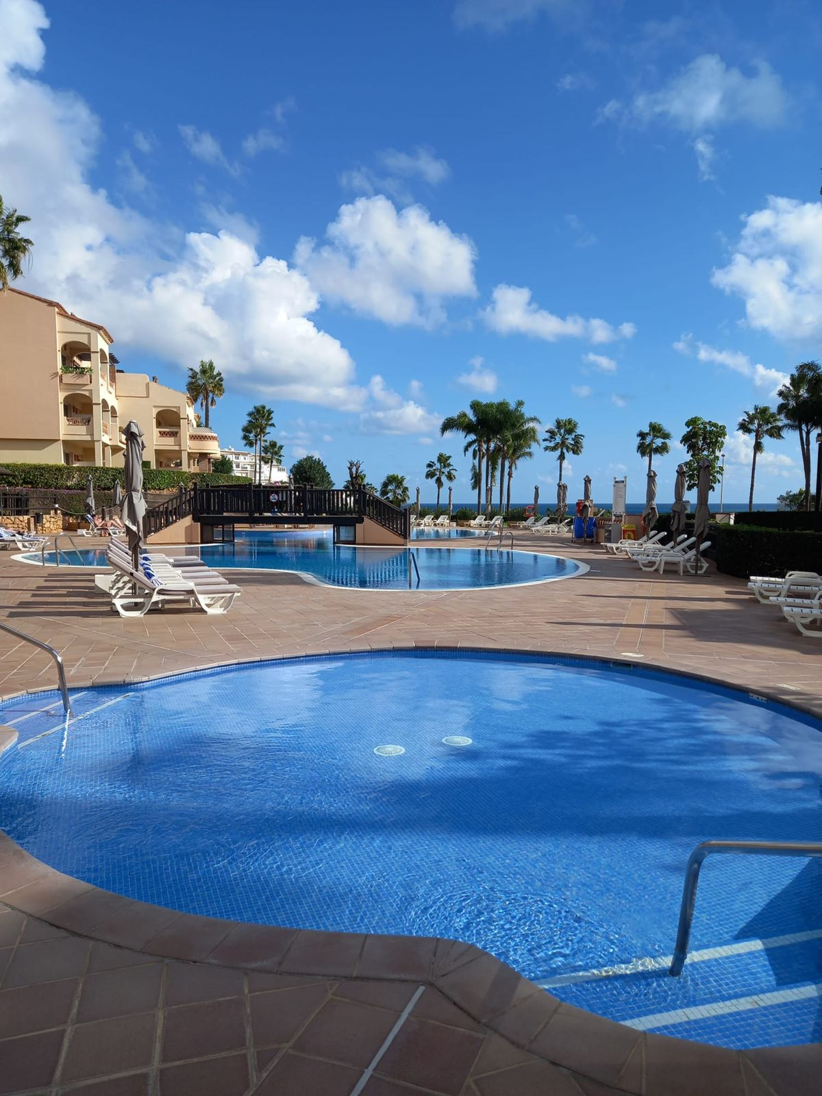 0ea2f0e4e6ab3a4a5132e57d96587fc7 - 2