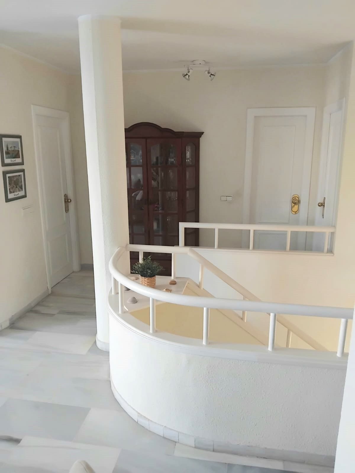 0ea2f0e4e6ab3a4a5132e57d96587fc7 - 25