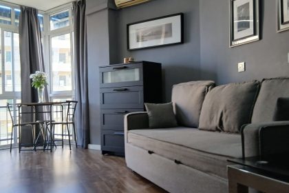 0ee1686ecb758367557266e2a6a1b27e - 11