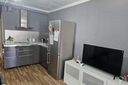 0ee1686ecb758367557266e2a6a1b27e - 12